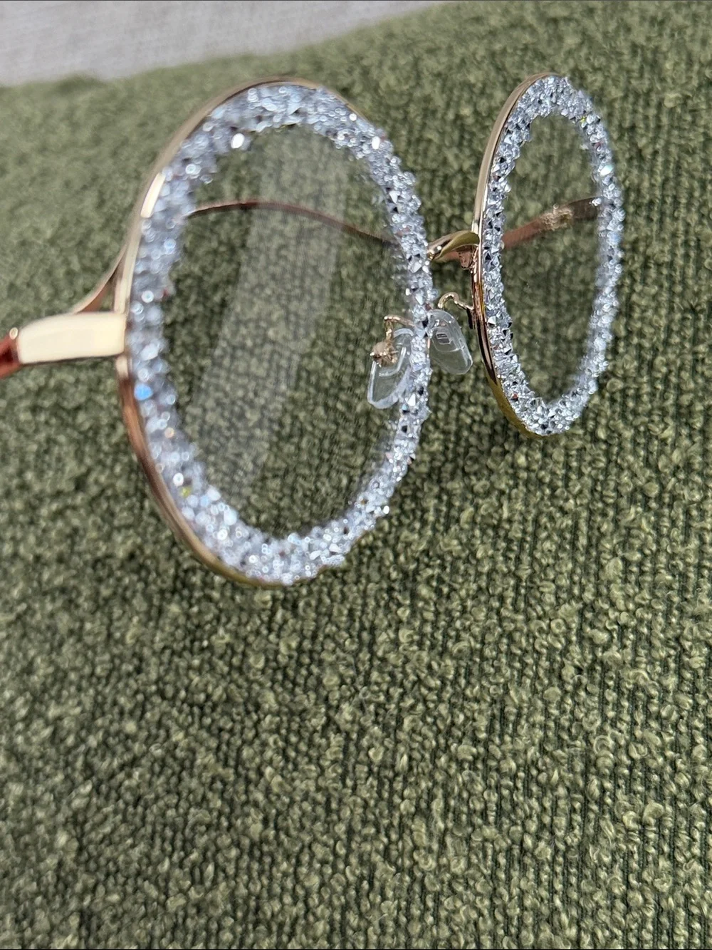 Sparkling Round Crystal Rim Sunglasses - Gold metal 90’s look Y2K 80’s
